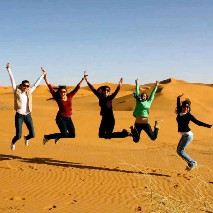 Desert Lover'S Luxury Camp Merzouga Exterior photo